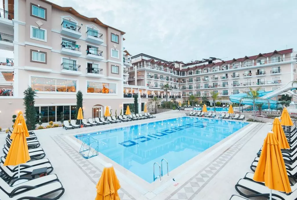 locenia beach resort_shabavizparvaz_07.jpg